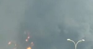 Drones matam 2 pessoas em Omã, muitos ainda atiram na Arábia Saudita | Guerra EUA-Israel e notícias sobre o Irã