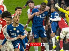 Chelsea negou 2 pênaltis contra o Arsenal?