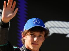 Qualificação para o GP da China: Kimi Antonelli se torna o mais jovem pole-sitter da F1 depois de ultrapassar o companheiro de equipe da Mercedes, George Russell | Notícias F1