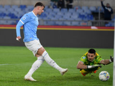 A cabeçada de Marusic nos acréscimos encerrou uma seqüência de vitórias consecutivas