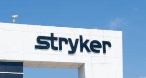 Empresa dos EUA é retirada do ar por ataque cibernético como retaliação por ataque com mísseis contra escola iraniana