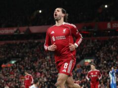 A estrela do Liverpool parecia o novo Soboszli na semana passada, agora ele precisa ser dispensado