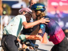 ‘Bounce off arame farpado’ – Lauren De Crescenzo escapa de ferimentos graves Mas a segunda colocada foi Emily Newsom em Homegrown Gravel, na Geórgia.