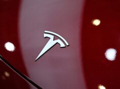 Tesla limpa estoque do modelo III no Canadá antes da chegada de veículos elétricos chineses: relatório