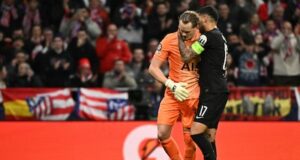 Spurs e Van de Ven não conseguiram se recuperar nos primeiros 15 minutos contra o Atlético de Madrid.