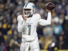 Falcons assinam com Tua Tagovailoa um contrato de um ano após liberação dos Dolphins