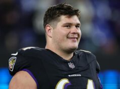 Raiders contratam Ravens C Tyler Linderbaum na agência gratuita da NFL