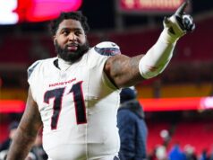 Texans trocam OL Tytus Howard por Browns para escolha no draft