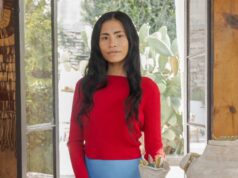 A artista Kaina Payawal projetou a vitrine da loja Toast em Los Angeles