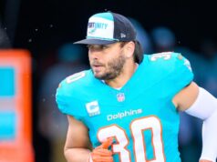Os Chargers concordam em trocar o ex-cornerback dos Dolphins, Alec Ingold