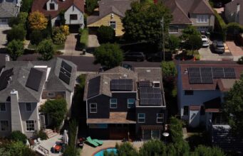 Tribunal de Apelações da Califórnia decide que o reembolso do painel solar é baixo