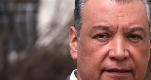 Padilla está se preparando para Trump tentando controlar a eleição por meio de ordens de emergência