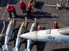 Três soldados dos EUA morreram enquanto o Irã contra-atacava na guerra crescente