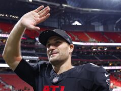 Falcons liberam QB Kirk Cousins