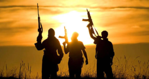 O Secretário-Geral das Nações Unidas condena os ataques EUA-Israelenses ao Irão e apela ao regresso às conversações