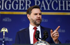 JD Vance discute ascensão econômica Aborda as operações militares do Irã na Carolina do Norte.