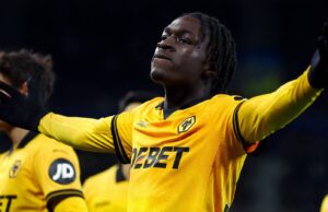 Edwards encontrou o ouro na “incrível” estrela dos Wolves