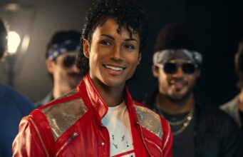 Diretor de cinebiografia de Michael Jackson pagou milhões após refilmagens para reduzir abusos
