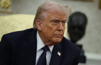 Donald Trump diz que EUA precisam de “mais duas semanas” para eliminar todos os alvos iranianos
