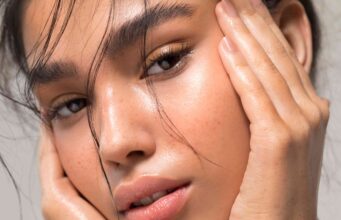 Os compradores elogiam este soro iluminador K-Beauty de US $ 20 que proporciona uma ‘pele semelhante a vidro’