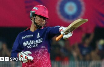 Resultados do IPL 2026: Vibhu Suryavanshi acerta 15 bolas cinquenta enquanto RR vence RCB