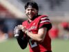 O quarterback universitário que deverá ser escolhido no primeiro turno da NFL entra na reabilitação por vício em jogos de azar