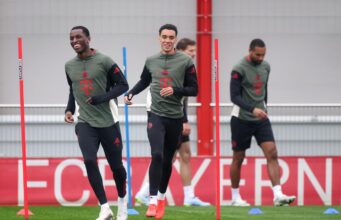 “Precisamos nos acalmar” – Kompany pede paciência no retorno de Musiala à melhor forma