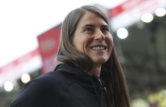 Marie-Louise Eta fala sobre o julgamento e a sobrevivência de Leipzig na Bundesliga