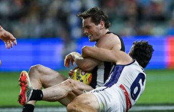 Daniel Ledley: Fremantle Dockers traz o calor para vencer Collingwood no molhado