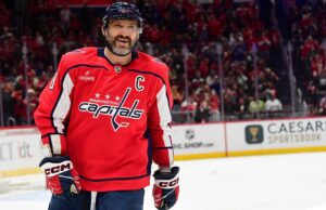 Alex Ovechkin marca duas vezes, 20 na 30ª temporada, na vitória do Caps