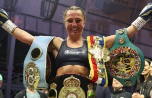 Ellie Scotney sobe para 12-0 e vence Mayelli Flores por ponto