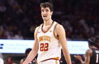 Milan Momcilovic, do estado de Iowa, entrando no draft da NBA, portal
