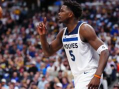 Fontes: Anthony Edwards, do Wolves, pode retornar no meio da série
