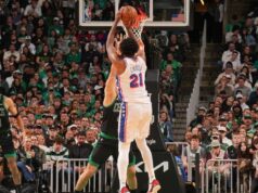 Joel Embiid derrotou o Celtics por 33 pontos no jogo 5 para manter o 76ers vivo.