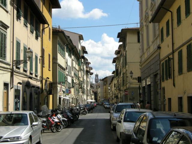 1920px-Via_palazzuolo_01.jpg