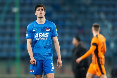 2026-04-09-21-57-18-krakau-wouter-goes-of-az-alkmaar-na-afloop-van-de-uefa-conference-league-wedstri.jpeg