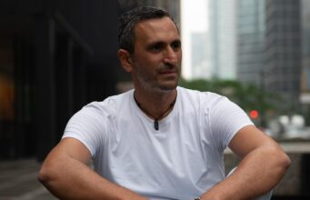 De Damasco Pretória, autor de IA: “Emprestei 40 mil moedas e criei uma startup”