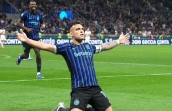 Após atuação de Lautaro, Inter vence Roma por 5 a 2 e fica em primeiro lugar