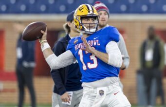 Relatório: Rascunho do prospecto QB Garrett Nussmeier não assinado