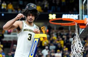 O titular do Michigan, G. Elliott Cadew, está lidando com uma situação médica.