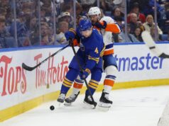 Os Sabres sobreviveram aos Islanders pela 2.000ª vitória da franquia.