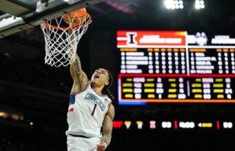 UConn G solo ball amamentando lesão no pé, incerto para o jogo do título