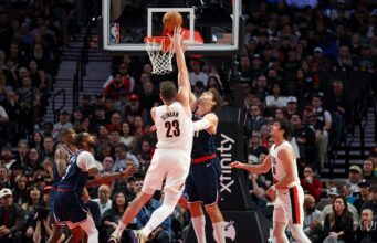 “Deni Avdija, Blazers obtém vitória decisiva contra Clippers para posicionamento no play-in” .