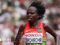 Maratona de Londres 2026: o campeão mundial Perez Japcherer desiste.