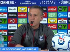 “Todos eles fazem perguntas estúpidas, como são ruins!”