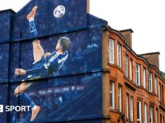 Scott McTominay: O dia em que o meio-campista escocês marcou um chute de cima ainda melhor no treino