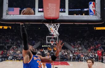 Os Knicks empataram a série contra os Daniels e os Hawks