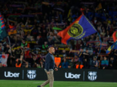 LaLiga condenou cantos de torcedores do Barcelona que desencadearam protocolo no clássico
