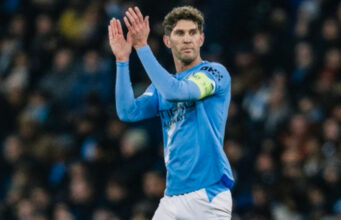 Stones, segunda ‘sombra’ do projeto de Guardiola, deixa o City no final da temporada