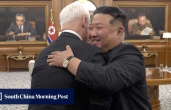 Kim, da Coreia do Norte, promete continuar a apoiar a Rússia no memorial aos soldados mortos.